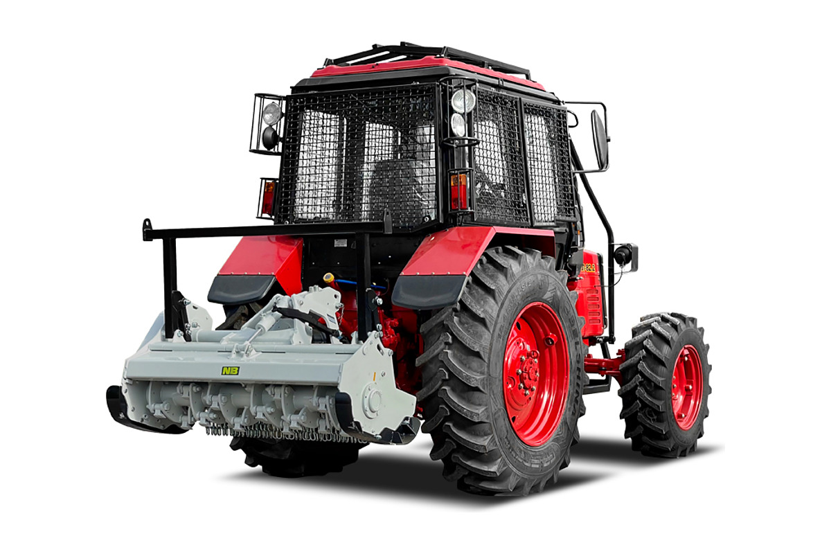 Беларус МУЛ-82.2 с мульчером NIUBO TMD 160